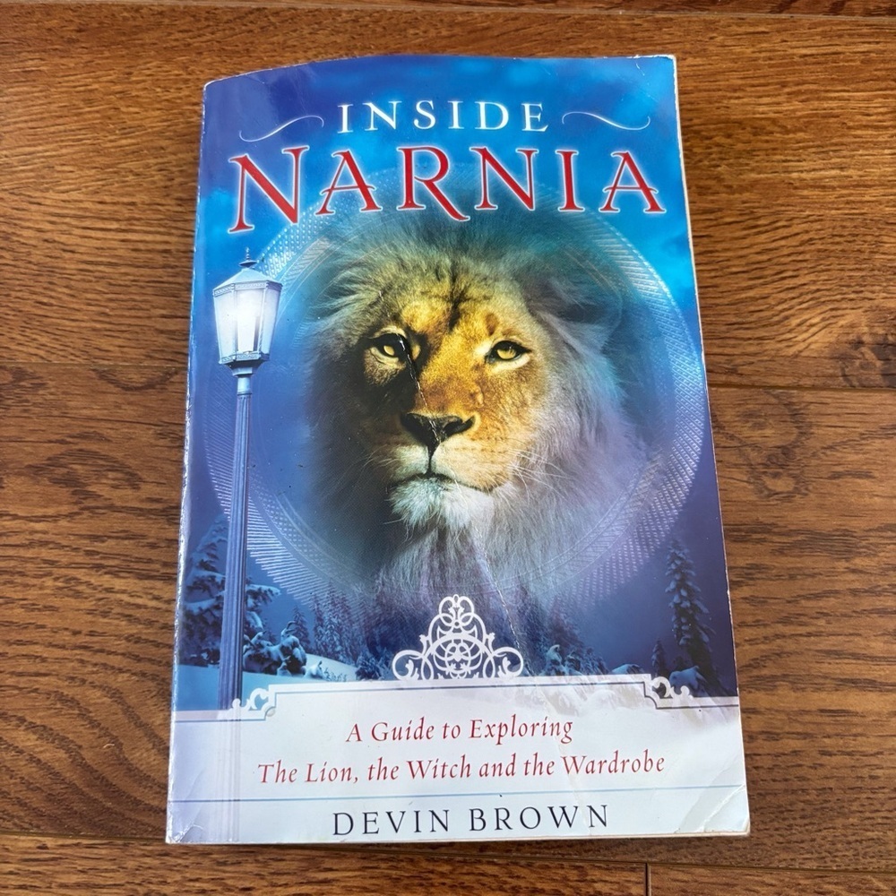 Inside Narnia: A Guide to Exploring THE LWW by: Devin Brown paperback book